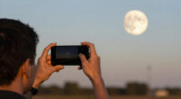 The Strawberry Moon rises on June 29. Here's what to expect from June's full moon